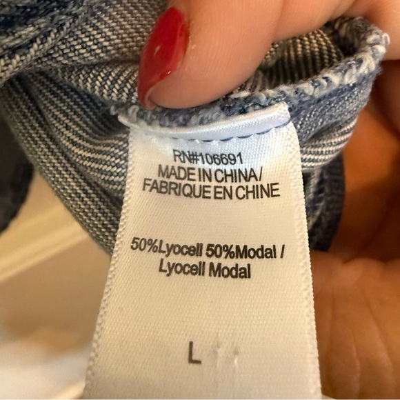 YFB Blue Denim Large top - Picture 6 of 13